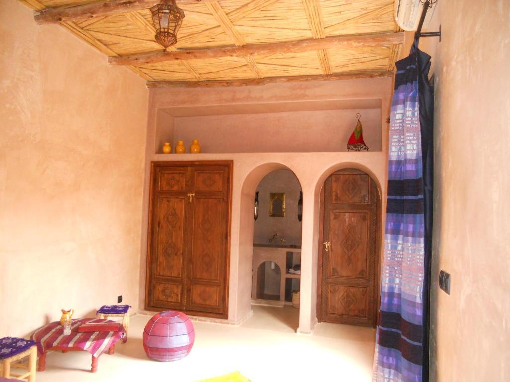 Riad Dar Bergui Otel Varzazat Oda fotoğraf